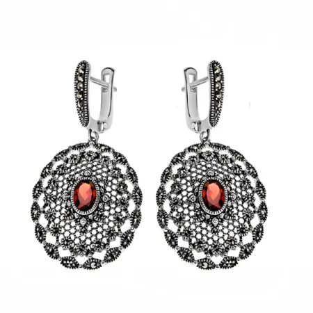 Серебряные серьги с гранатами и марказитами Swarovski