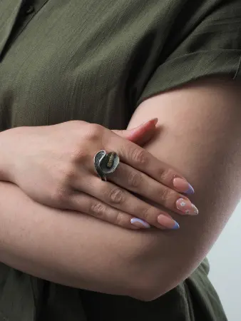 Серебряное кольцо