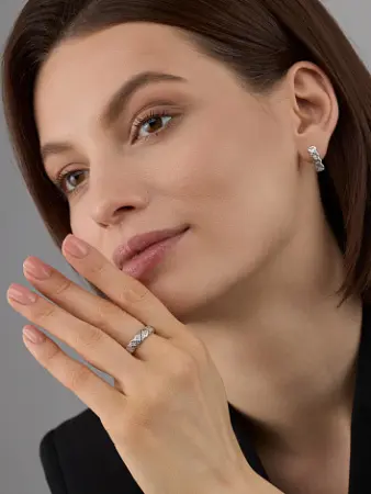 Серебряные серьги с бриллиантами и позолотой