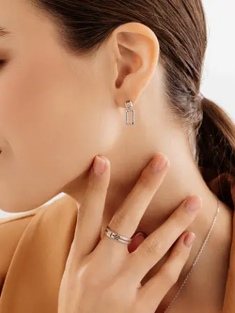 Серьги из серебра с бриллиантами