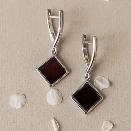 Серьги из серебра с янтарем