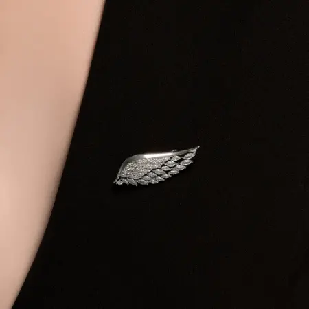 Брошь из серебра с фианитами SVOBODA крылья