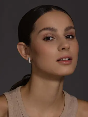 Серьги из серебра с бриллиантом