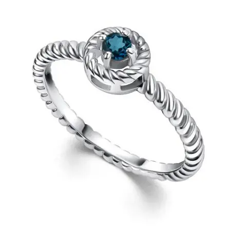 Серебряное кольцо с топазом