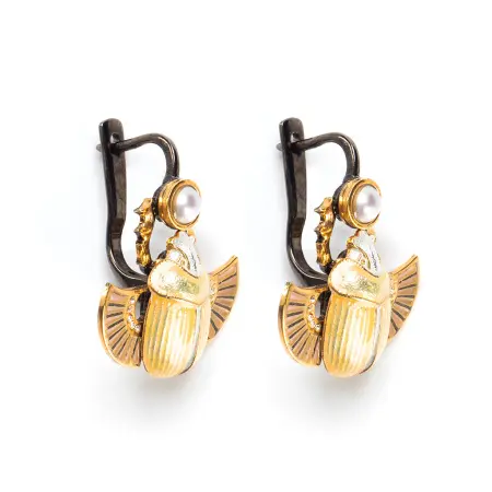 Серебряные серьги «Скарабеи»