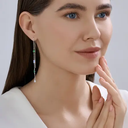 Серьги из серебра с фианитами