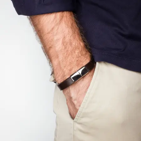 Кожаный браслет