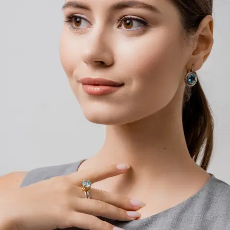 Серебряное кольцо с топазом «Утренняя роса»