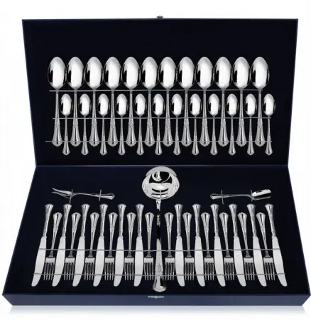 Серебряный набор «Фаворит» 51 предмет с половником