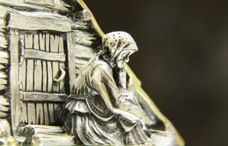 Серебряная салфетница «Землянка»