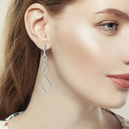 Серебряные серьги с фианитами
