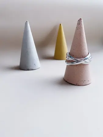 Серебряное кольцо «Тринити» тройное антистресс