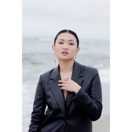 Серьги из серебра с янтарем