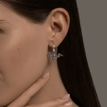 Серьги из серебра «Летучая мышь»
