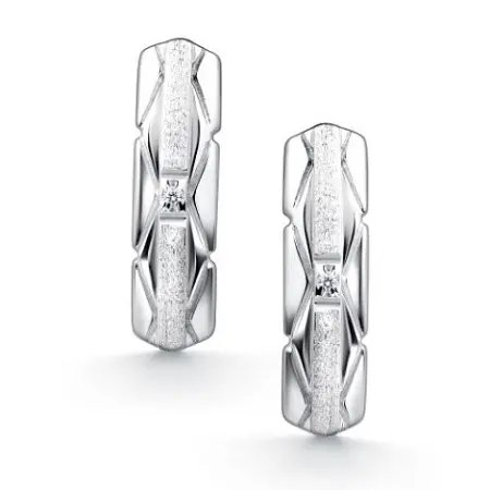 Серьги из серебра с бриллиантом