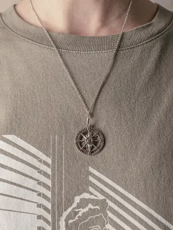 Серебряная подвеска «Компас»