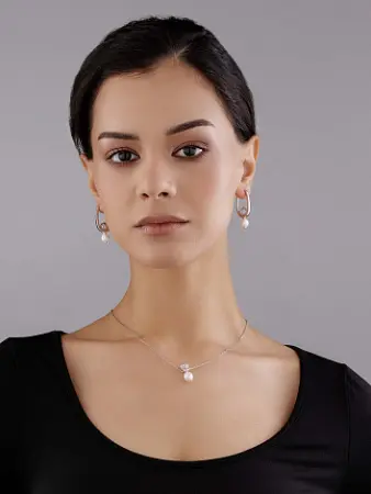 Серебряные серьги с жемчугом