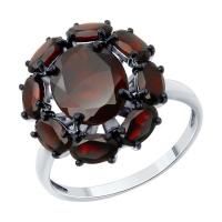 Кольцо из серебра с гранатом