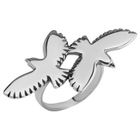 Кольцо из серебра «Голуби»