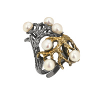 Серебряное кольцо с жемчугом Серебряное кольцо с жемчугом