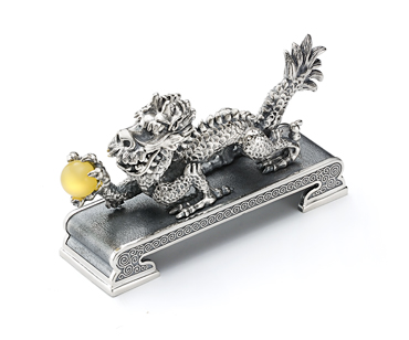 Статуэтка «Китайский дракон» с янтарем