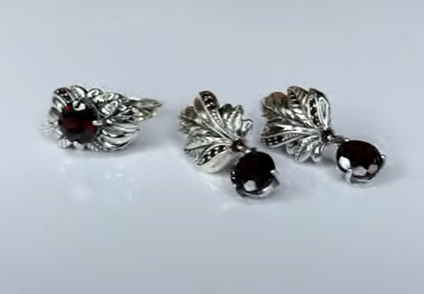 Серебряные серьги «Русская душа» с гранатами