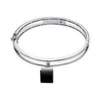 Браслет из серебра с ониксом и фианитами