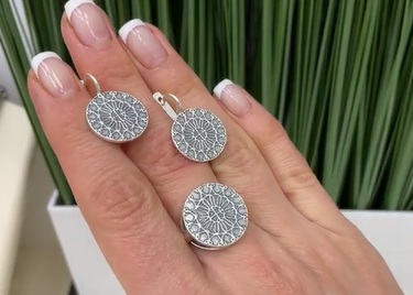 Серебряные серьги «Монетка»