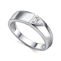 Кольцо из серебра с фианитом