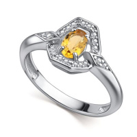 Кольцо из серебра с цитрином и фианитами Кольцо из серебра с цитрином и фианитами