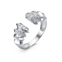 Кольцо из серебра с фианитами