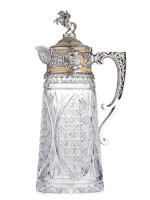 Кларетный графин «Богатырская сила» в позолоте Кларетный графин «Богатырская сила» в позолоте