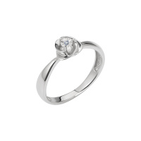 Серебряное кольцо с бриллиантом