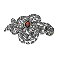 Серебряная брошь Alexandre Vassiliev с гранатом и марказитами Swarovski Серебряная брошь Alexandre Vassiliev с гранатом и марказитами Swarovski