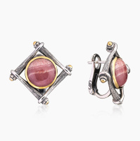 Серьги из серебра с камнем родохрозит Серьги из серебра с камнем родохрозит