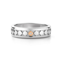 Кольцо из серебра с бриллиантом Кольцо из серебра с бриллиантом