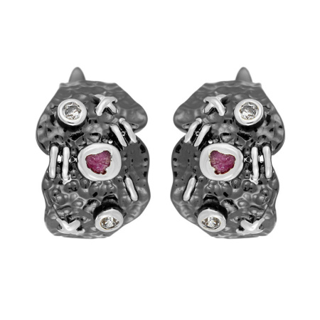 Серьги из серебра с корундом и фианитами