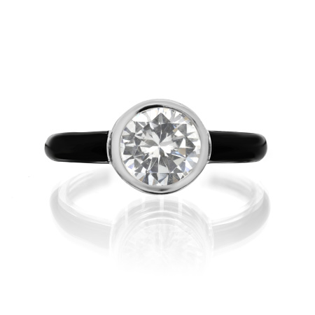 Кольцо из серебра с фианитом