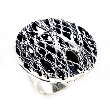 Серебряное кольцо