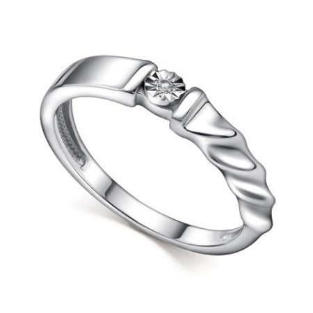 Серебряное кольцо с бриллиантом