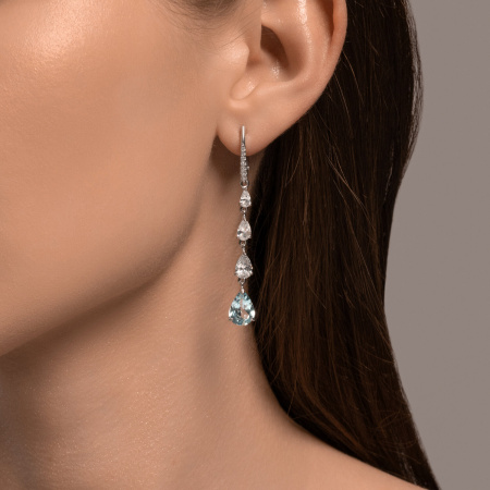 Серьги из серебра с топазами и фианитами