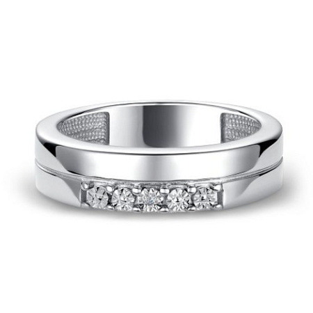 Серебряное кольцо с бриллиантом