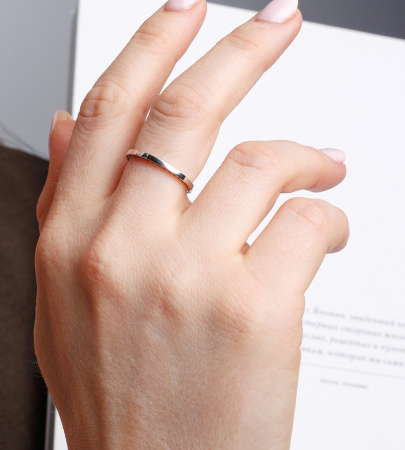 Серебряное кольцо с эмалью