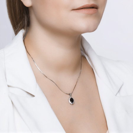 Подвеска из серебра с чёрным агатом и фианитами