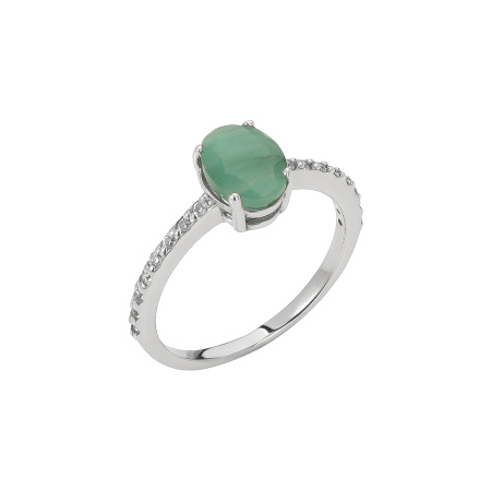 Кольцо с изумрудом и фианитами серебряное