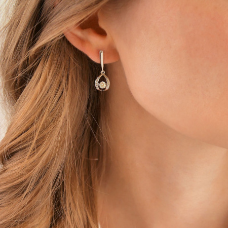 Серебряные серьги с фианитом