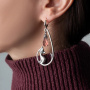 Серебряные серьги Кот под фонарем длинные с кварцем бургунди