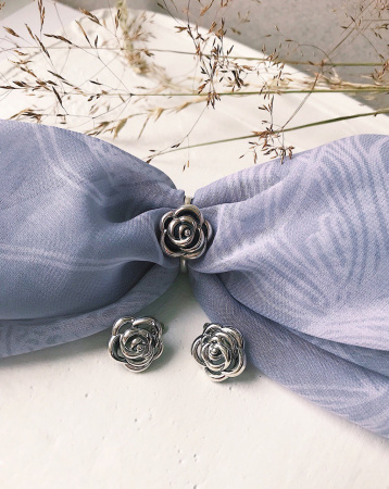 Кольцо из серебра «Роза»