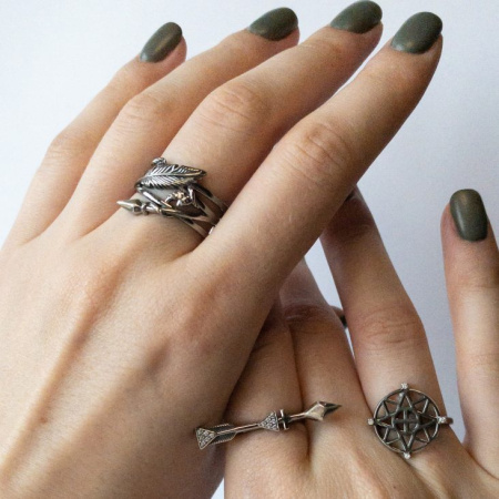 Серебряное кольцо «Амазонка» с фианитами