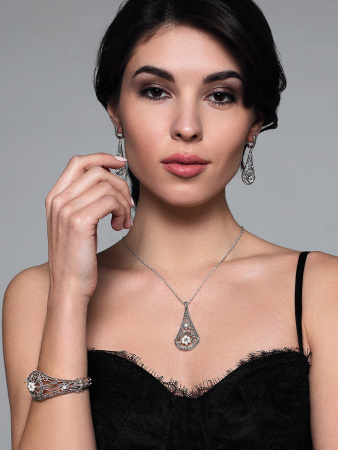 Серебряный браслет с жемчугом и марказитами Swarovski